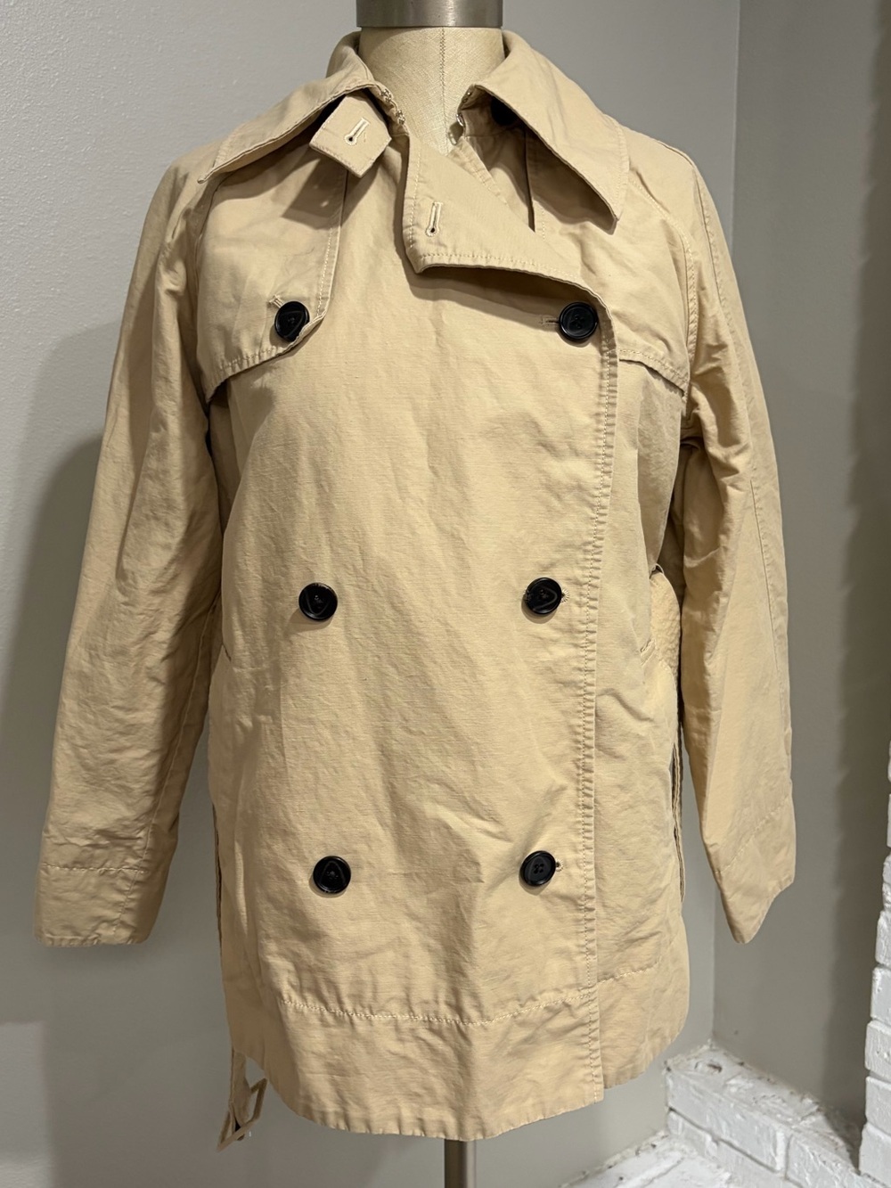 Rails Double-Breasted Beige Trench Coat - Picture 3 of 8